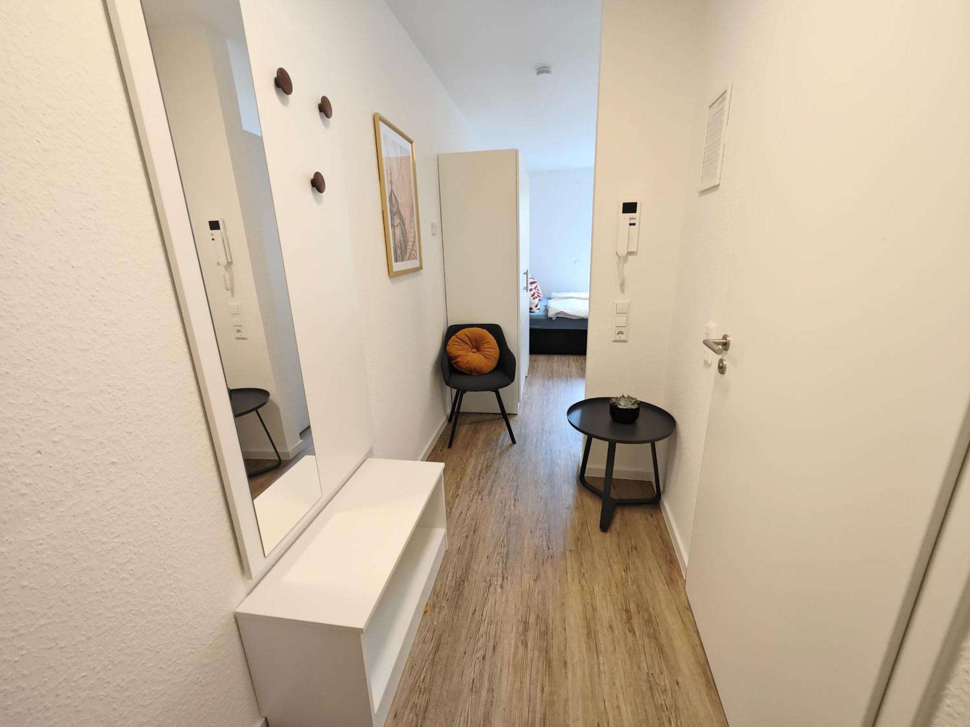 Ticasa Gold-Zentral-Outlet-Aufzug-Stylisch-Unique Metzingen  Buitenkant foto